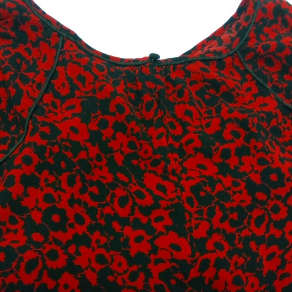 Lane Bryant Red & Black Top Size 14/16 - Picture 6 of 6